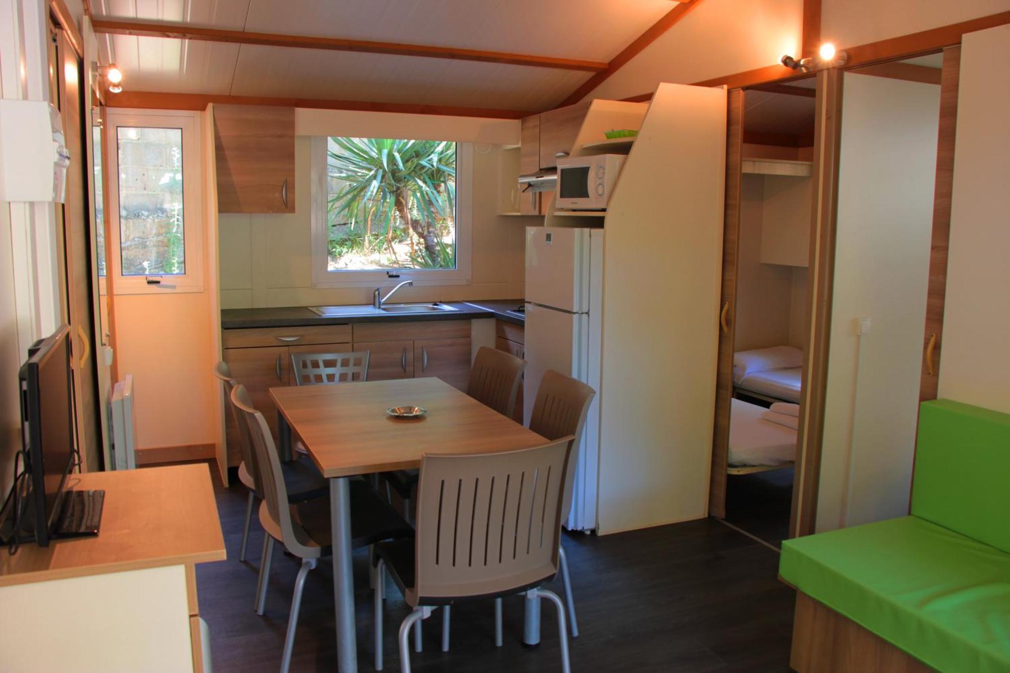 Camping Roca Grossa Calella Ruang foto